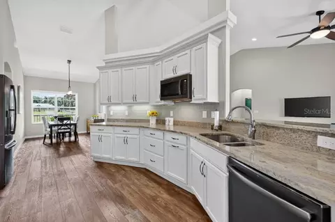 Kitchen - 2556 NE 120th St, Anthony, FL 32617 photo 1 of 3