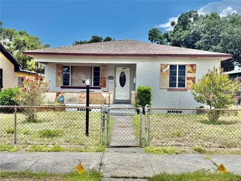 2055 29th St S, Saint Petersburg, FL 33712