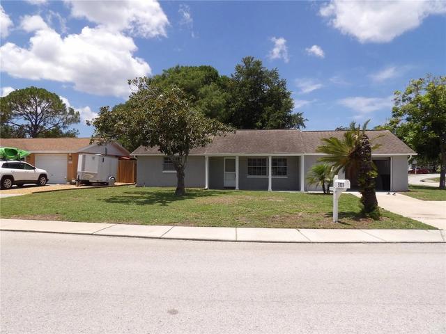 5131 Greenwood St, New Port Richey, FL 34653