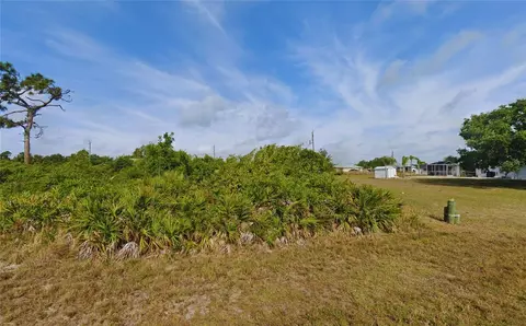 4343 Kempson Ln, Port Charlotte, FL 33981