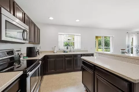 11018 Running Pine Dr, Riverview, FL 33569 photo 8