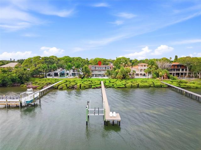 1200 Friendly Way S, Saint Petersburg, FL 33705