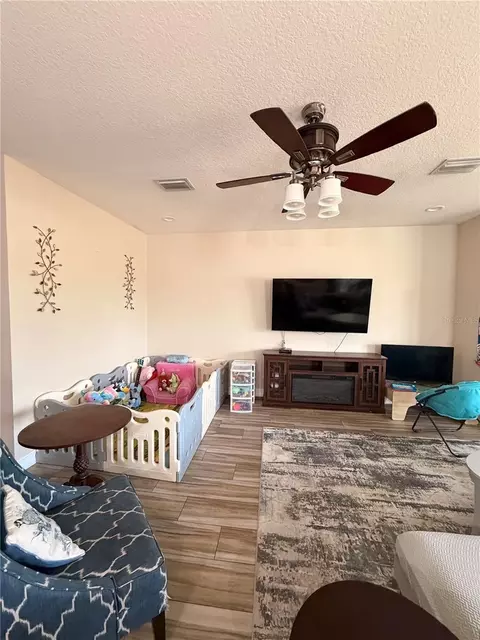 308 Corbett Bluff Dr, Ruskin, FL 33570 photo 4