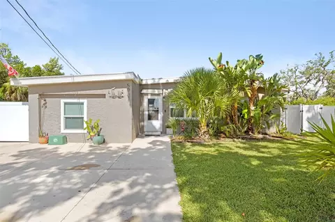 5041 Maplewood, Hernando Beach, FL 34607 photo 2