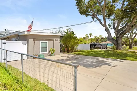 5041 Maplewood, Hernando Beach, FL 34607 photo 13