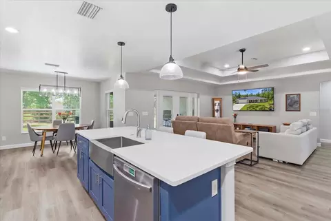 Kitchen - 232 E Falcon St, Dunnellon, FL 34434 photo 4 of 4