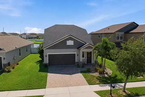 11767 Lake Blvd, New Port Richey, FL 34655