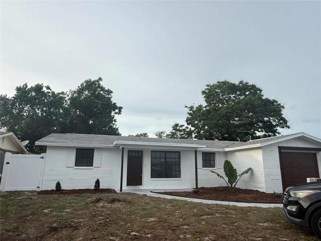 7811 Tyson Dr, Port Richey, FL 34668