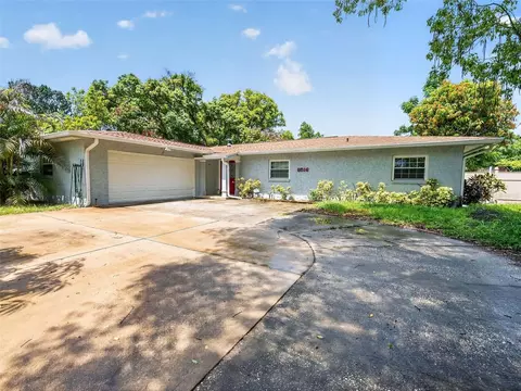 8516 Twin Lake Blvd, Tampa, FL 33614