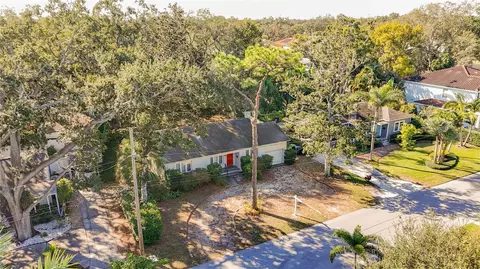 3120 W Coachman Ave, Tampa, FL 33611