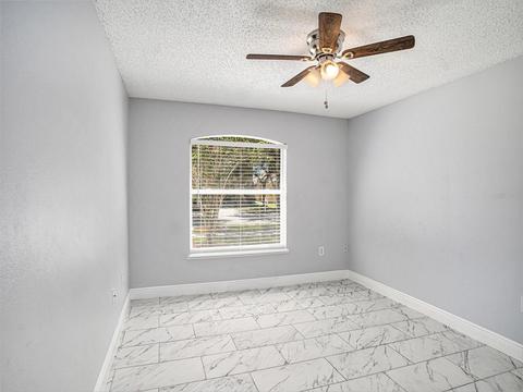 Bedroom - 11433 Ivy Flower Loop, Riverview, FL 33578 photo 9 of 10