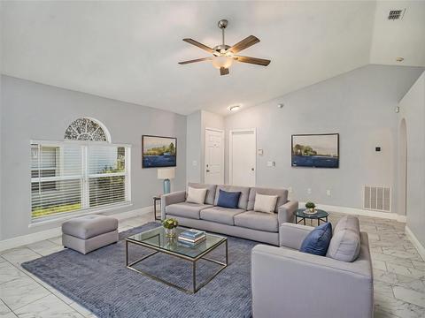 Living - 11433 Ivy Flower Loop, Riverview, FL 33578 photo 1 of 5