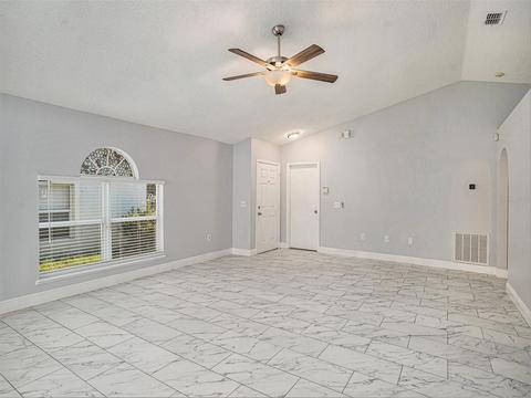 Living - 11433 Ivy Flower Loop, Riverview, FL 33578 photo 4 of 5