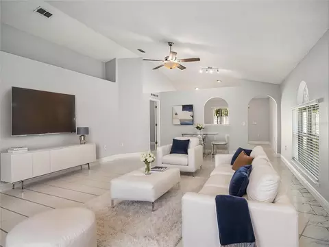 Living - 11433 Ivy Flower Loop, Riverview, FL 33578 photo 2 of 5