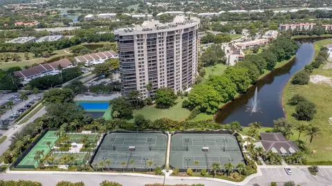 2480 Presidential Way #1801, West Palm Beach, FL 33401