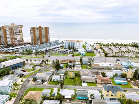 2 Nd St E, Redington Shores, FL 33708 photo 7
