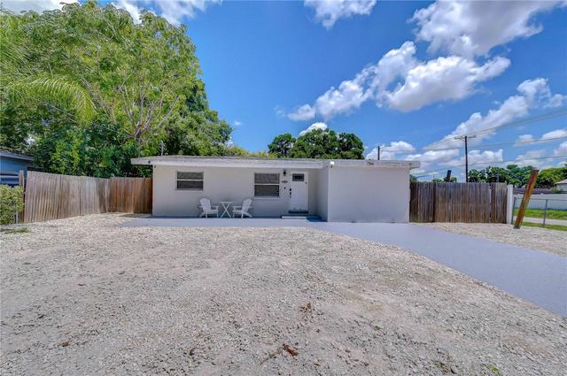 2714 E 98th Ave, Tampa, FL 33612