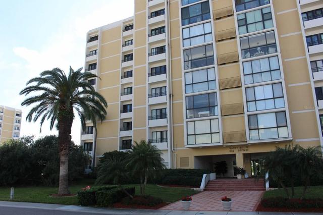 851 Bayway Blvd #101, Clearwater Beach, FL 33767