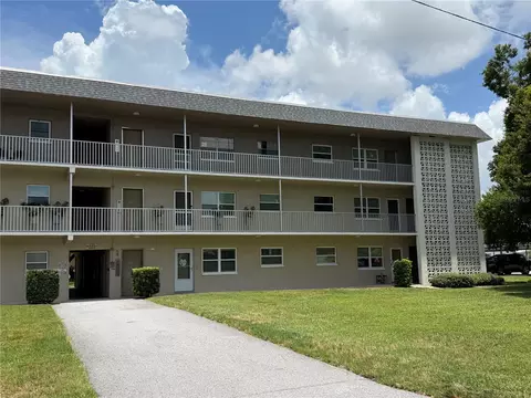 5725 12th Ave N #306D, Saint Petersburg, FL 33710