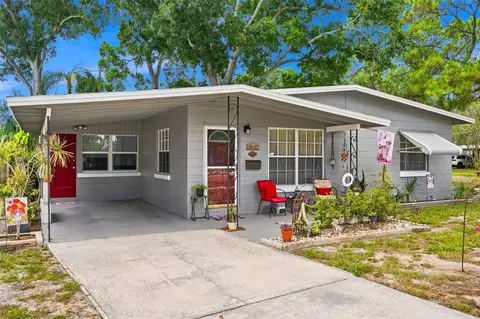 538 82nd Ave N, Saint Petersburg, FL 33702