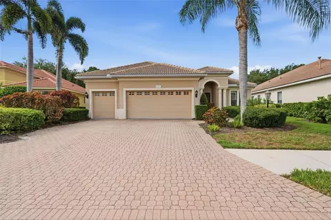 Exterior - 13860 Siena Loop, Bradenton, FL 34202 photo 3 of 18