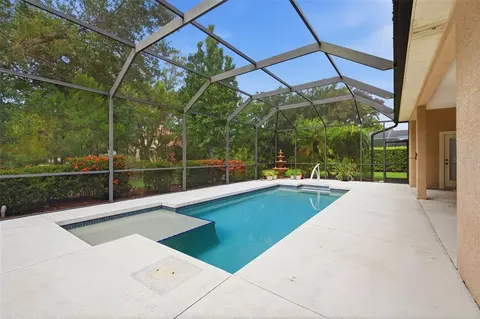Exterior - 13860 Siena Loop, Bradenton, FL 34202 photo 7 of 18