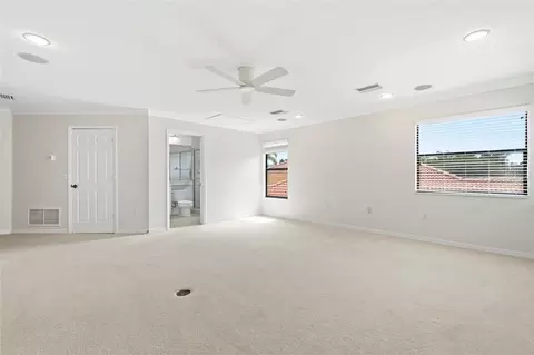 Bedroom - 13860 Siena Loop, Bradenton, FL 34202 photo 8 of 10