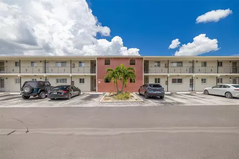 4550 Overlook Dr NE #155, Saint Petersburg, FL 33703
