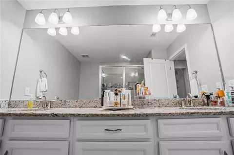 Bath - 1309 Sunset Wind Loop, Oldsmar, FL 34677 photo 3 of 4