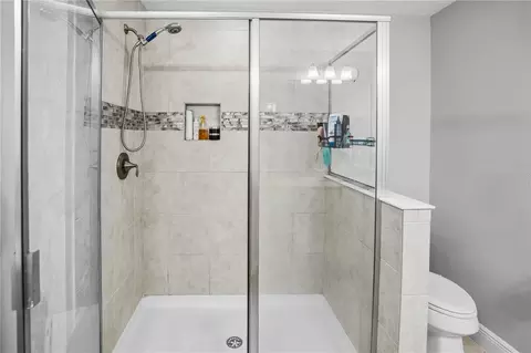 Bath - 1309 Sunset Wind Loop, Oldsmar, FL 34677 photo 4 of 4