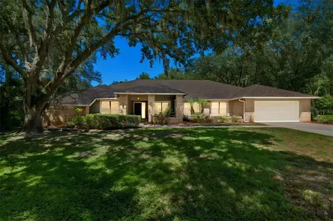 5804 Ainsworth Ct E, Tampa, FL 33647