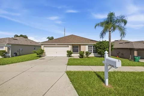 7631 Merchantville Cir, Zephyrhills, FL 33540