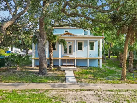 383 Georgia Ave, Crystal Beach, FL 34681