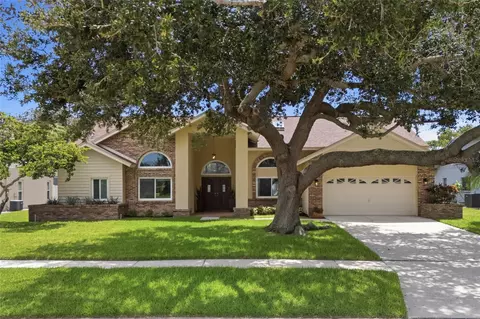 3367 E Lake Shore Ln, Clearwater, FL 33761