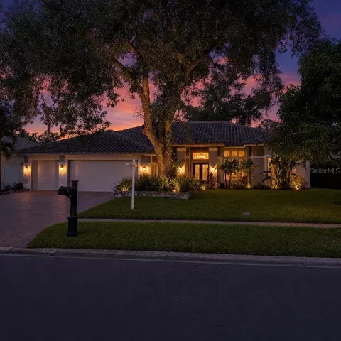 126 Old Oak Cir, Palm Harbor, FL 34683