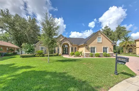 2121 Southern Oaks Ln, Lakeland, FL 33813