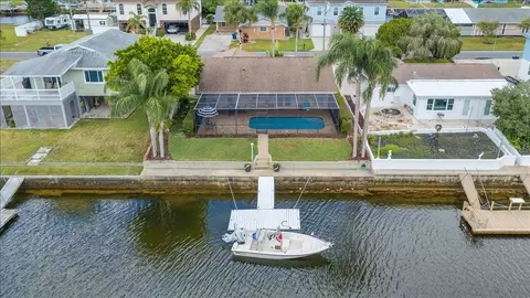 4267 Carlos Ct, Hernando Beach, FL 34607 photo 5
