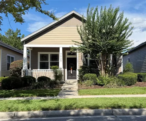 7925 SW 82nd Dr, Gainesville, FL 32608