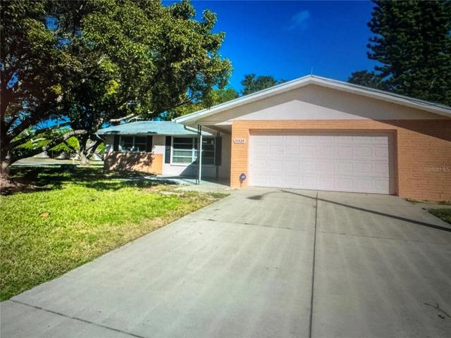 10424 Choice Dr, Port Richey, FL 34668