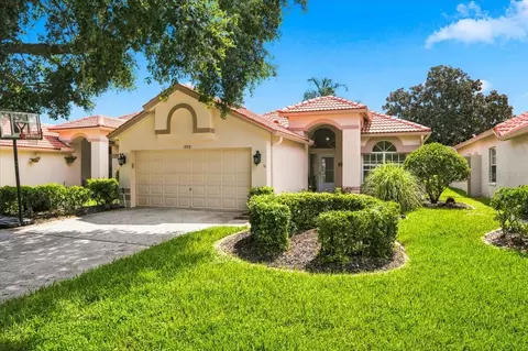 1333 Lindenwood Dr, Tarpon Springs, FL 34688