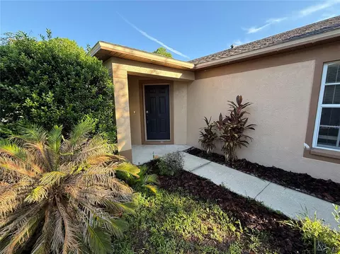 Exterior - 10608 Navigation Dr, Riverview, FL 33579 photo 2 of 3