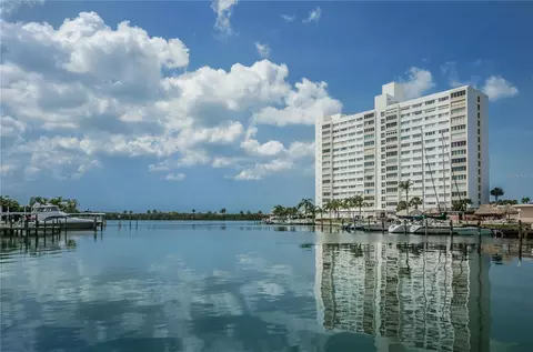 31 Island Way #508, Clearwater Beach, FL 33767