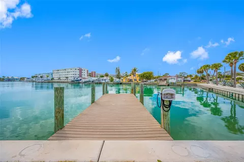 370 59th Ave, Saint Pete Beach, FL 33706