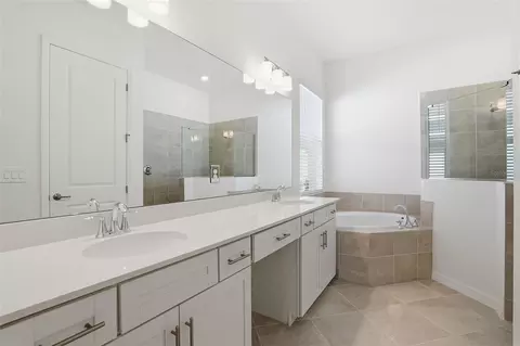 Bath - 13260 Tulum Loop, Venice, FL 34293 photo 3 of 3