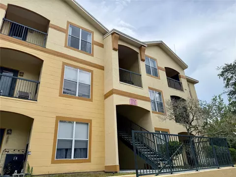 5612 Pinnacle Heights Cir #302, Tampa, FL 33624