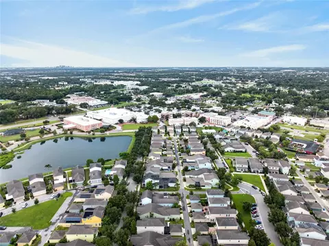 View/Area - 6144 Cliff House Ln, Riverview, FL 33578 photo 8 of 11