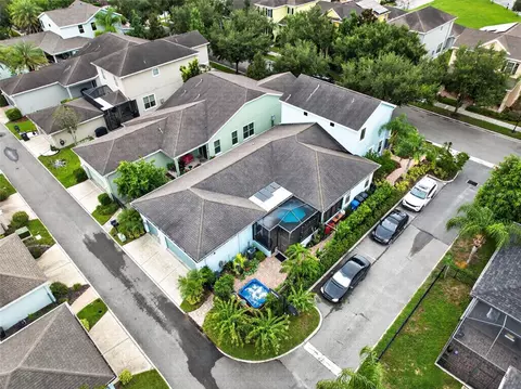 View/Area - 6144 Cliff House Ln, Riverview, FL 33578 photo 2 of 11