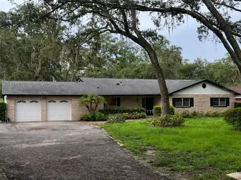 12301 N 53rd St, Temple Terrace, FL 33617