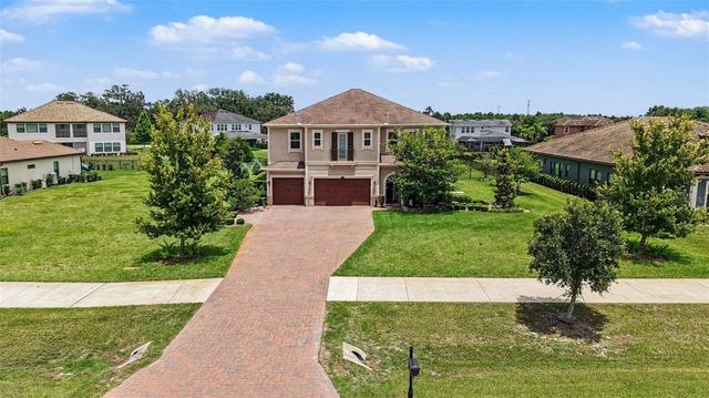17823 Daisy Farm Dr, Lutz, FL 33559