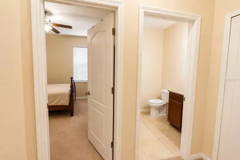 Entry Way - 13842 Bee Tree Ct, Hudson, FL 34669 photo 3 of 5
